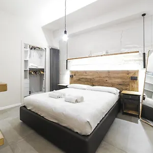 Bullona Design Flat - M5 Gerusalemme&domodossola Appartamento